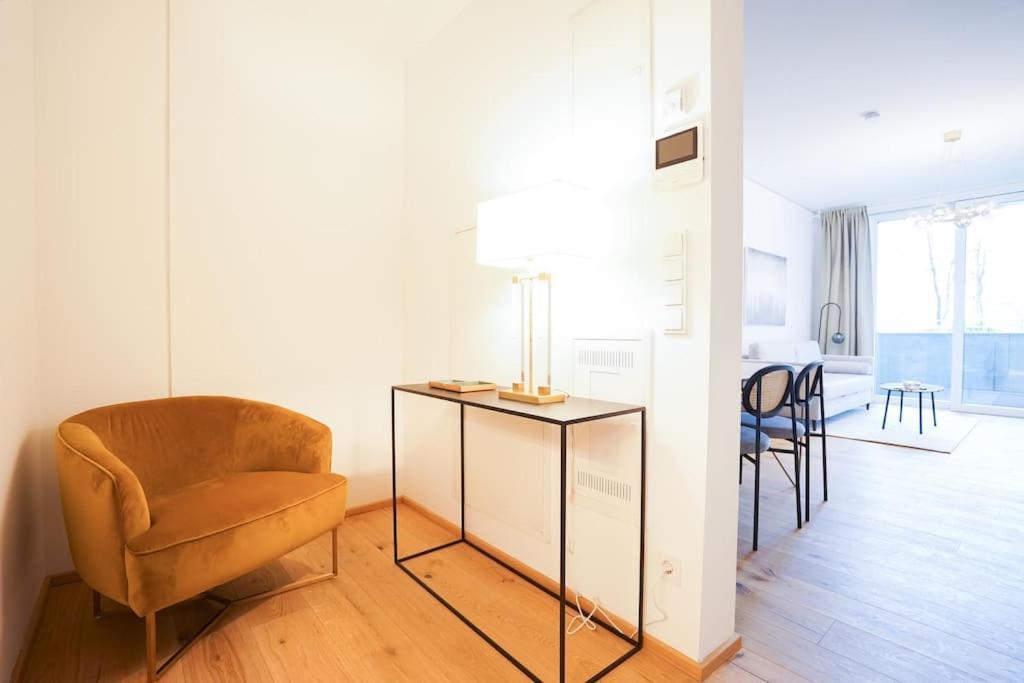 Executive Suite W/ Rooftop Pool Vienna Exterior photo