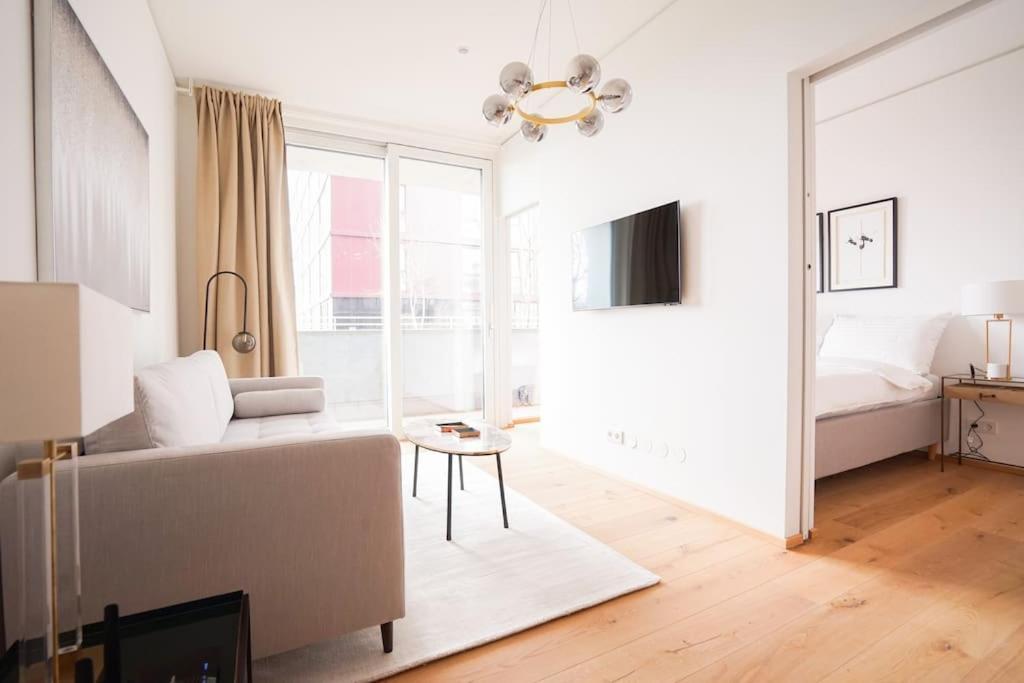 Executive Suite W/ Rooftop Pool Vienna Exterior photo